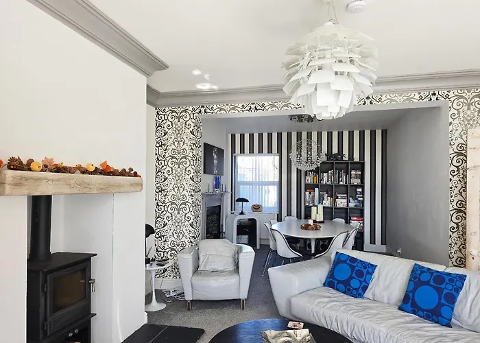 The Knees سانت بييز